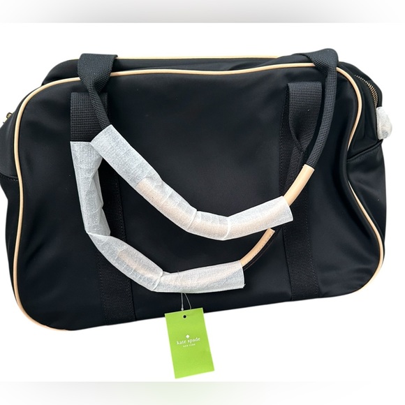 Kate Spade Kennedy Park Nylon Milla Travel/Messenger Back Bag - Picture 4 of 16